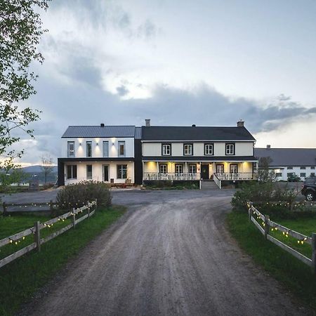 Les Ancetres Auberge & Restaurant St-Pierre-de-l'Île-d'Orléans Zewnętrze zdjęcie