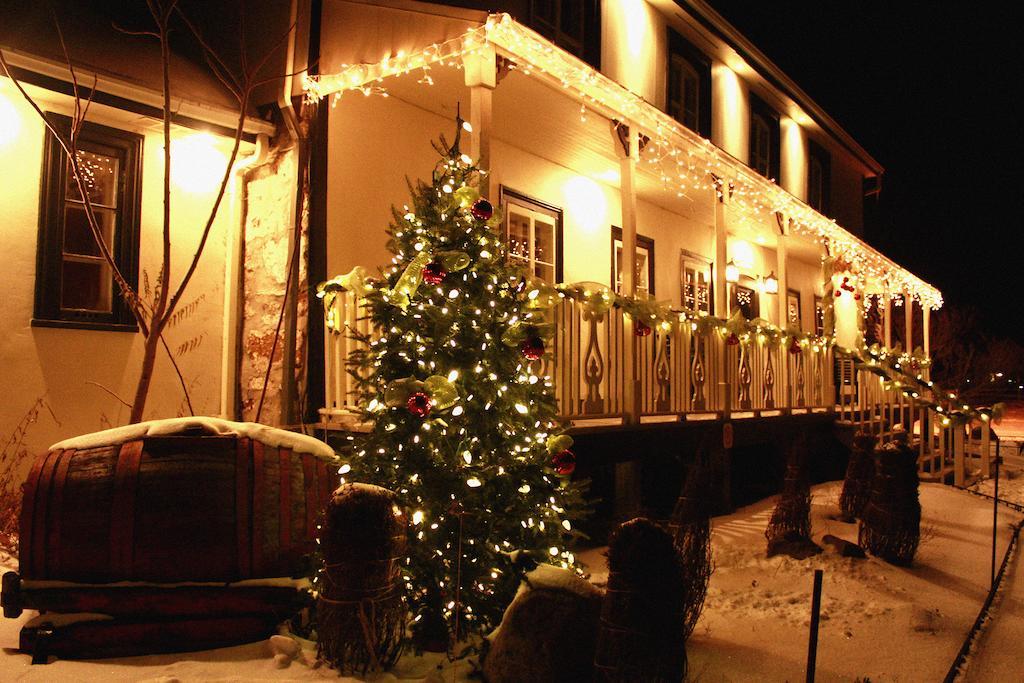 Les Ancetres Auberge & Restaurant St-Pierre-de-l'Île-d'Orléans Zewnętrze zdjęcie