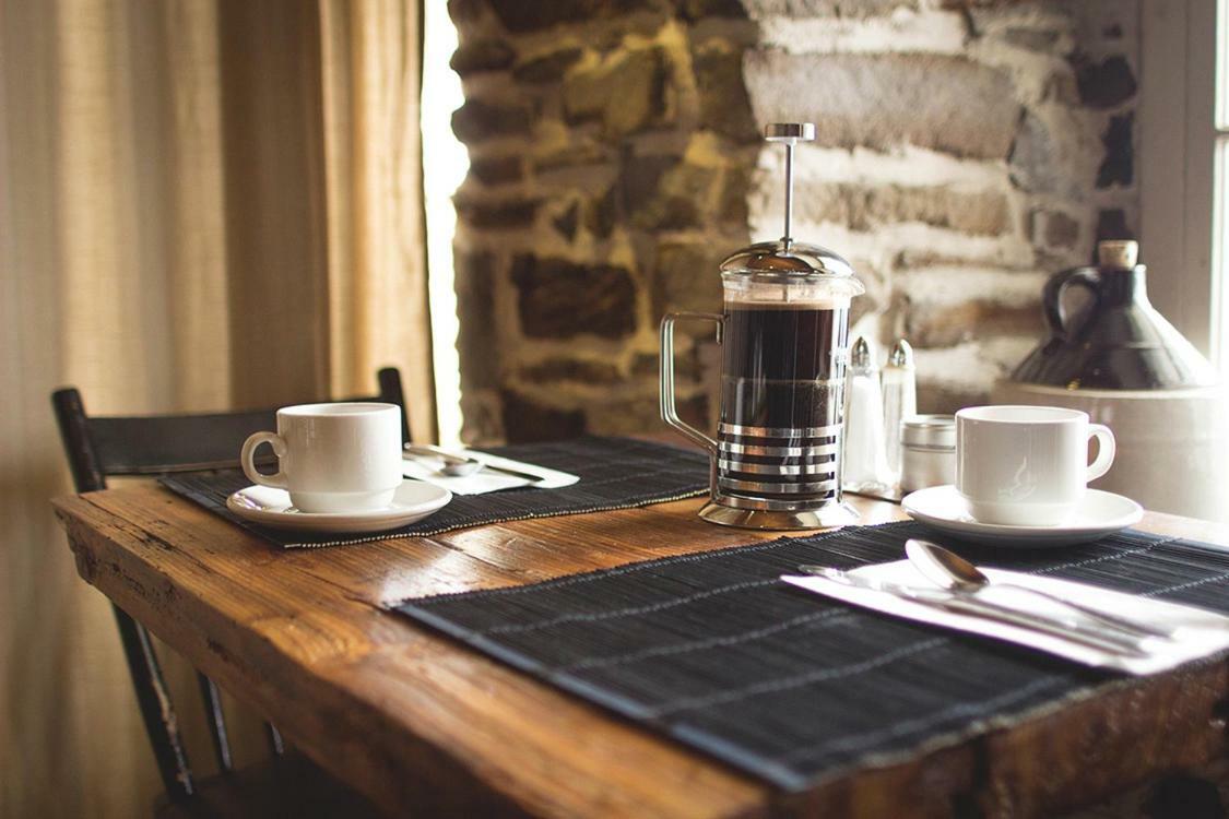 Les Ancetres Auberge & Restaurant St-Pierre-de-l'Île-d'Orléans Zewnętrze zdjęcie